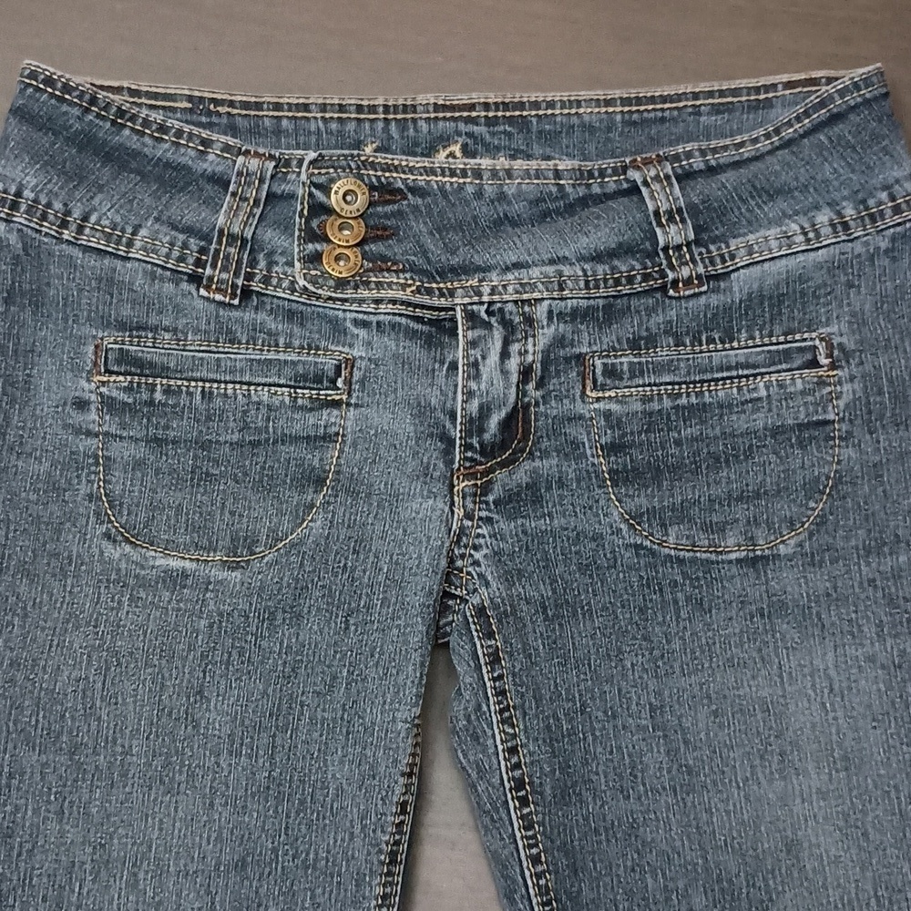 Wallflower Low Rise Boot Cut Denim Jeans - Picture 3 of 7